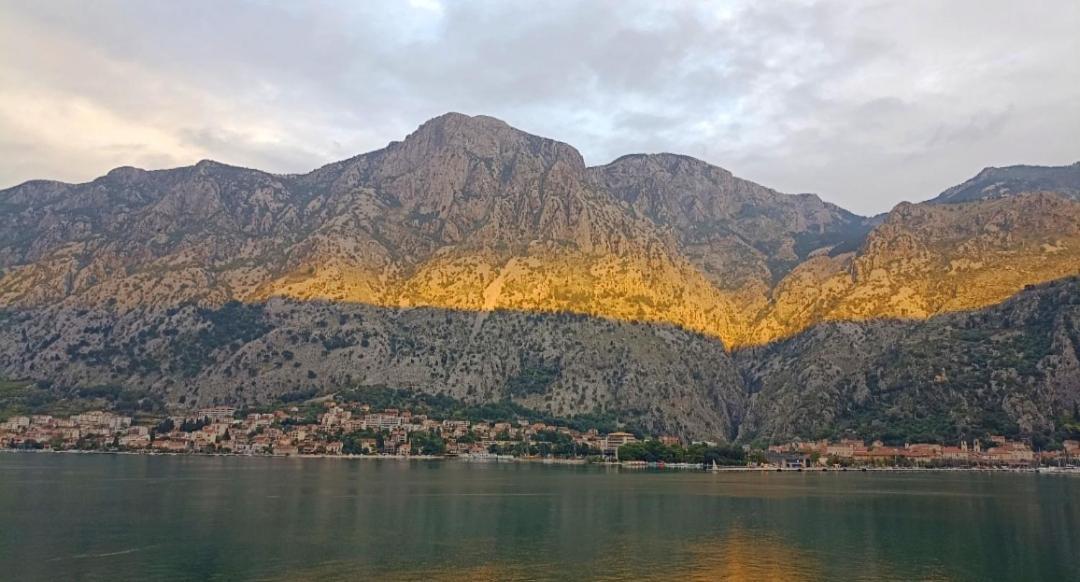 Apartment Kotor Exteriér fotografie